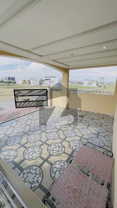 1 Kanal Lower Portion Available For Rent