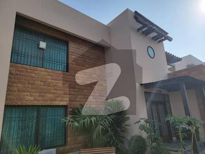 600 yards Bungalow 2 unit with bestmant