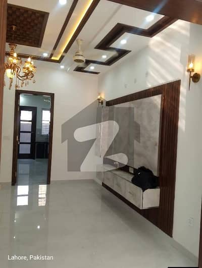 10 Marla Upper Portion For Rent In Green City