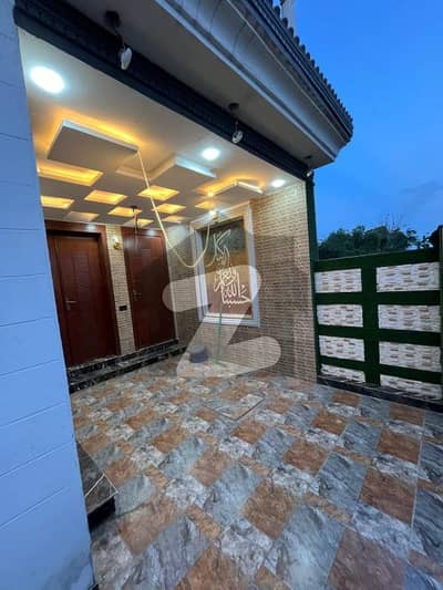 5 Full House Available For Rent in Bahria Nasheman Lahore