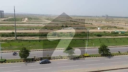 8 MARLA COMMERCIAL 150 FEET ROAD PLOT