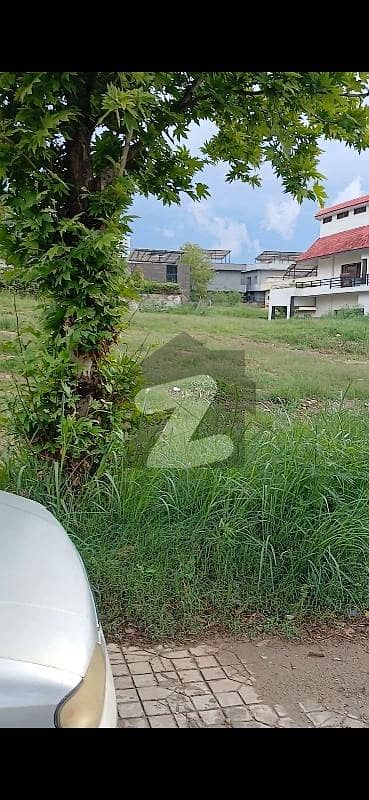 ڈی ایچ اے فیز 2 - سیکٹر سی ڈی ایچ اے ڈیفینس فیز 2,ڈی ایچ اے ڈیفینس,اسلام آباد میں 1 کنال رہائشی پلاٹ 4.3 کروڑ میں برائے فروخت۔ ڈی ایچ اے فیز 2 - سیکٹر سی ڈی ایچ اے ڈیفینس فیز 2,ڈی ایچ اے ڈیفینس,اسلام آباد میں 1 کنال رہائشی پلاٹ 4.3 کروڑ میں برائے فروخت۔