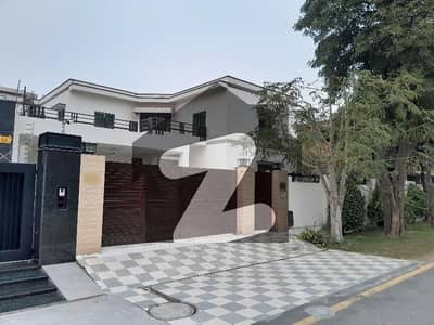 Prime Location EME Society - Block B 32 Marla House Up For Rent