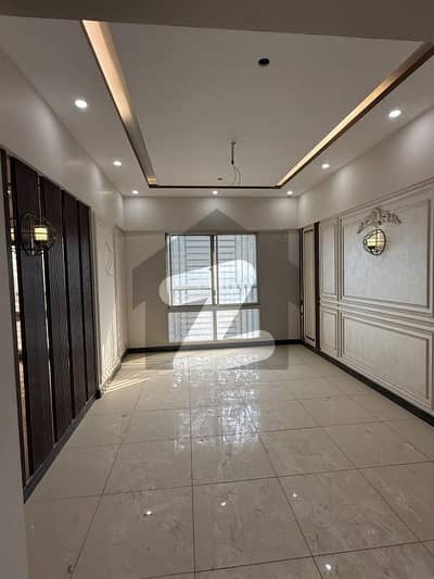 شہید ملت روڈ کراچی میں 4 کمروں کا 10 مرلہ فلیٹ 2.0 لاکھ میں کرایہ پر دستیاب ہے۔