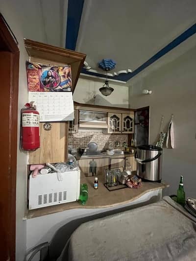 گلستانِِ جوہر ۔ بلاک 12 گلستانِ جوہر,کراچی میں 6 کمروں کا 4 مرلہ مکان 3.25 کروڑ میں برائے فروخت۔