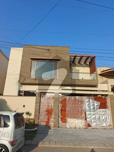 ڈی ایچ اے فیز 8 ڈی ایچ اے ڈیفینس,کراچی میں 5 کمروں کا 1 کنال مکان 20.0 کروڑ میں برائے فروخت۔