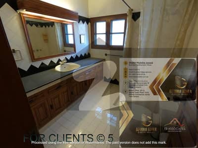 BUNGALOW FOR SALE DHA PHASE-V KARACHI MEASURING 1000 SQUARE YARDS OWNER BUILT DESIGNED HOUSE WESTOPEN CORNER ONLY FOR CLIENTS MOST PRIME HEIGHTED LOCATION OF DHA PHASE 5 KARACHI