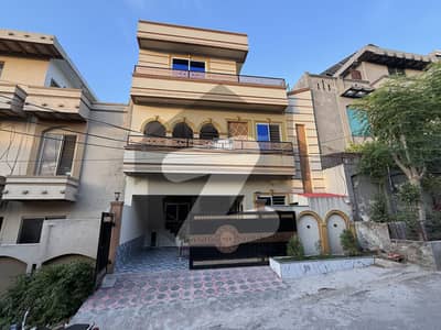 ائیرپورٹ ہاؤسنگ سوسائٹی - سیکٹر 4 ائیرپورٹ ہاؤسنگ سوسائٹی,راولپنڈی میں 4 کمروں کا 7 مرلہ مکان 2.35 کروڑ میں برائے فروخت۔ ائیرپورٹ ہاؤسنگ سوسائٹی - سیکٹر 4 ائیرپورٹ ہاؤسنگ سوسائٹی,راولپنڈی میں 4 کمروں کا 7 مرلہ مکان 2.35 کروڑ میں برائے فروخت۔