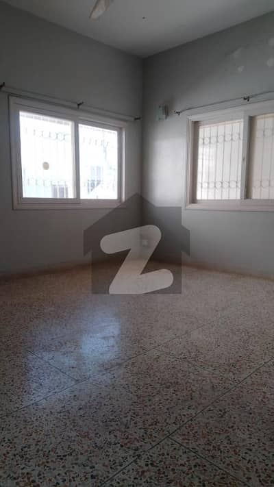 DEFENCE PHASE 4 BUNGALOW 300 YARDS AVAILABLE FOR RENT