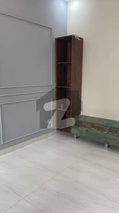 120 YARDS SLIGHTLY USED DOUBLE STORY BUNGALOW FOR SELL IN DHA PHASE 7 EXT. MOST PRIME LOCATION IN DHA KARACHI.