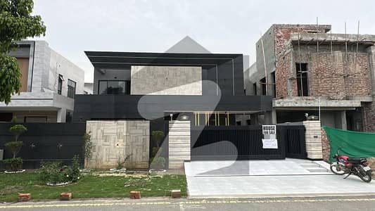 ڈی ایچ اے فیز 7 ڈیفنس (ڈی ایچ اے),لاہور میں 4 کمروں کا 10 مرلہ مکان 4.3 کروڑ میں برائے فروخت۔ ڈی ایچ اے فیز 7 ڈیفنس (ڈی ایچ اے),لاہور میں 4 کمروں کا 10 مرلہ مکان 4.3 کروڑ میں برائے فروخت۔