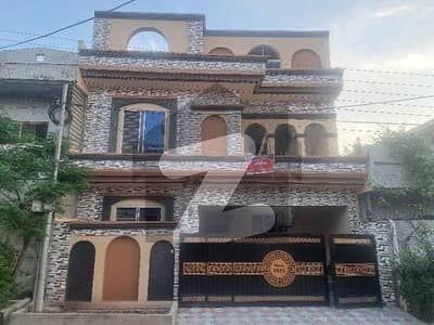 6 Marla Stylish Brand New Double Story House Sector 4