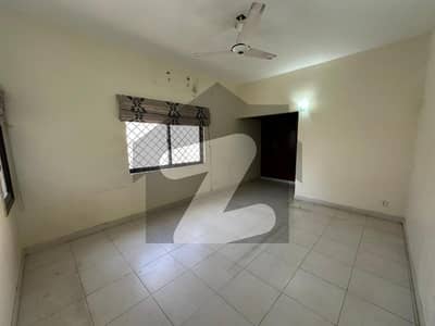 ڈی ایچ اے فیز 6 ڈی ایچ اے ڈیفینس,کراچی میں 6 کمروں کا 1 کنال مکان 5.25 لاکھ میں کرایہ پر دستیاب ہے۔ ڈی ایچ اے فیز 6 ڈی ایچ اے ڈیفینس,کراچی میں 6 کمروں کا 1 کنال مکان 5.25 لاکھ میں کرایہ پر دستیاب ہے۔