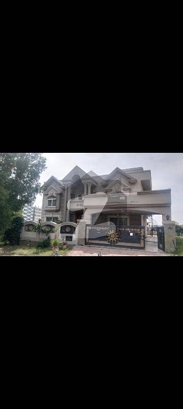 بحریہ گرینز۔ اوورسیز انکلیو - سیکٹر 5 بحریہ گرینز۔ اوورسیز انکلیو,بحریہ ٹاؤن فیز 8,بحریہ ٹاؤن راولپنڈی,راولپنڈی میں 5 کمروں کا 1 کنال مکان 2.5 لاکھ میں کرایہ پر دستیاب ہے۔ بحریہ گرینز۔ اوورسیز انکلیو - سیکٹر 5 بحریہ گرینز۔ اوورسیز انکلیو,بحریہ ٹاؤن فیز 8,بحریہ ٹاؤن راولپنڈی,راولپنڈی میں 5 کمروں کا 1 کنال مکان 2.5 لاکھ میں کرایہ پر دستیاب ہے۔