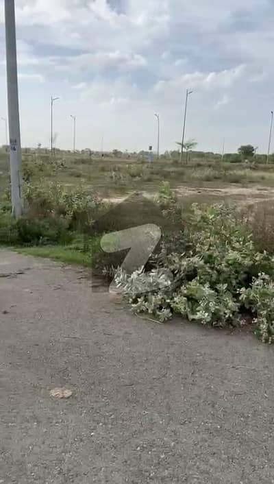 ڈی ایچ اے فیز9 پریزم - بلاک کیو ڈی ایچ اے فیز9 پریزم,ڈی ایچ اے ڈیفینس,لاہور میں 1 کنال رہائشی پلاٹ 2.4 کروڑ میں برائے فروخت۔ ڈی ایچ اے فیز9 پریزم - بلاک کیو ڈی ایچ اے فیز9 پریزم,ڈی ایچ اے ڈیفینس,لاہور میں 1 کنال رہائشی پلاٹ 2.4 کروڑ میں برائے فروخت۔