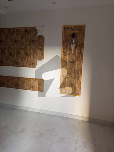 Nasheman -E-Iqbal Ph 2 House For Sale