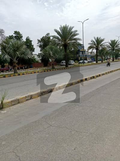 LOW BUDGET IDEAL LOCATION PLOT FOR SALE / KAKYZAI PH1 11.33 MARLA PLOT FOR SALE