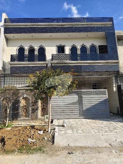 8 Marla ( 30*60 In Block G ) Double Unit Park Facing House Available For Sale In Gulshan E Sehat E-18 Islamabad.