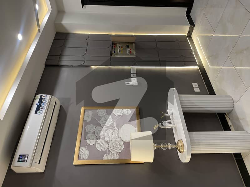 11 سینٹرل اپارٹمنٹس جی ۔ 11/1,جی ۔ 11,اسلام آباد میں 2 کمروں کا 7 مرلہ فلیٹ 2.3 لاکھ میں کرایہ پر دستیاب ہے۔ 11 سینٹرل اپارٹمنٹس جی ۔ 11/1,جی ۔ 11,اسلام آباد میں 2 کمروں کا 7 مرلہ فلیٹ 2.3 لاکھ میں کرایہ پر دستیاب ہے۔