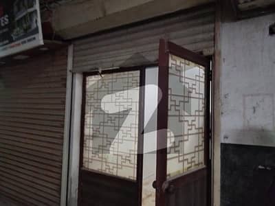 نارتھ ناظم آباد ۔ بلاک جی نارتھ ناظم آباد,کراچی میں 1 مرلہ دکان 18.0 ہزار میں کرایہ پر دستیاب ہے۔