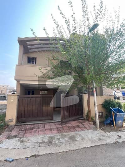 Umer Block House Available For Rent