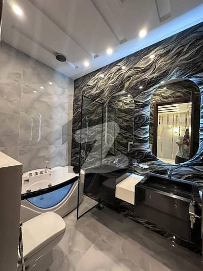 1 kanal lower portion for rent