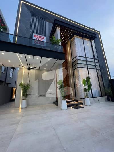 بحریہ ٹاؤن سیکٹرڈی بحریہ ٹاؤن,لاہور میں 3 کمروں کا 5 مرلہ مکان 1.2 لاکھ میں کرایہ پر دستیاب ہے۔