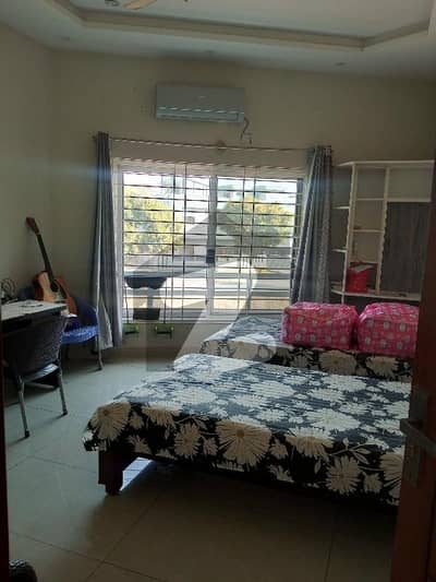 5 Marla Fully Furnished Studio Apartment Available for Rent