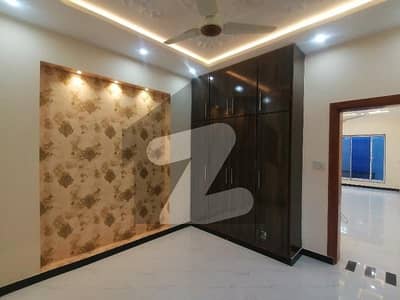 Ideally Located Lower Portion For Rent In Gulshan-E-Ravi - Block A Available