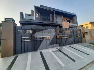 1 Kanal Brand New House For Sale In Wapda Town Lahore