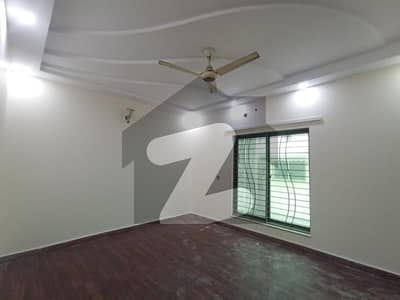 5 Marla Full House For Rent