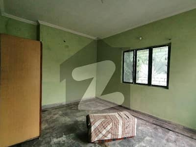 Stunning and affordable House available for sale in Gulshan-e-Ravi - Block E