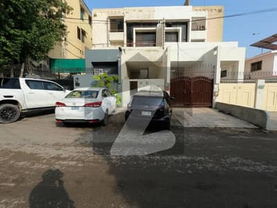 Get Your Dream House In Clifton - Block 4 Karachi