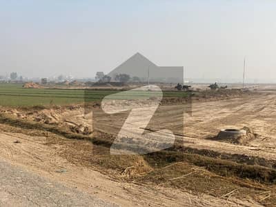 5 Marla plot available for Sale in block FF Citi housing Gujranwala