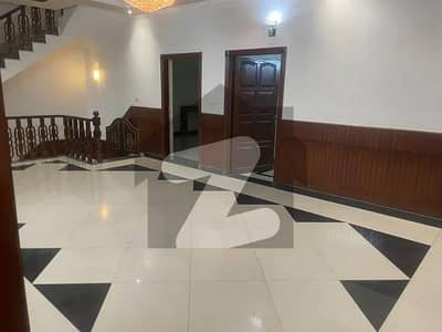 G-9/2 Islamabad 5 Flats Building for Rent | Ideal for Commercial & Residential Use