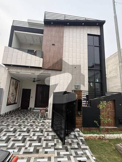 5 Marla Brand New House Avallable For Sale in park view City Lahore Tulip Overseas Block 5 Marla Brand New House Avallable For Sale in park view City Lahore Tulip Overseas Block