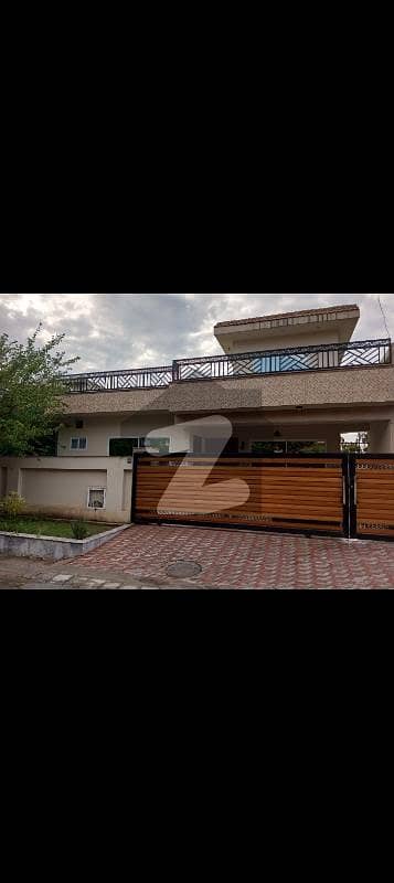 سی بی آر ٹاؤن فیز 1 - بلاک بی سی بی آر ٹاؤن فیز 1,سی بی آر ٹاؤن,اسلام آباد میں 6 کمروں کا 15 مرلہ مکان 2.2 لاکھ میں کرایہ پر دستیاب ہے۔ سی بی آر ٹاؤن فیز 1 - بلاک بی سی بی آر ٹاؤن فیز 1,سی بی آر ٹاؤن,اسلام آباد میں 6 کمروں کا 15 مرلہ مکان 2.2 لاکھ میں کرایہ پر دستیاب ہے۔