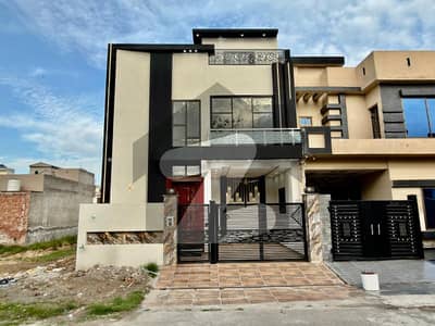 5 Marla Ultra Modern House For Sale | Double Height Entrance Citi Housing Gujranwala