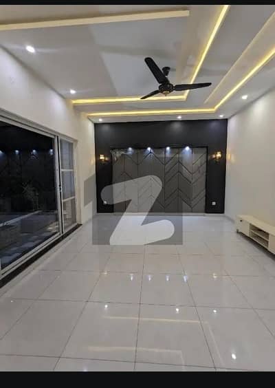 1 Kanal Brand New Upper Portion Available For Rent In DHA Phase 2
