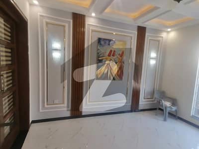 ملتان روڈ لاہور میں 2 کمروں کا 3 مرلہ زیریں پورشن 60.0 لاکھ میں برائے فروخت۔