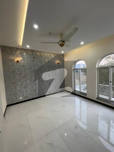 3 Bedroom 7 Marla Second Floor Available For Rent In Etihad Town Ph 1 Main Raiwind Road Lahore