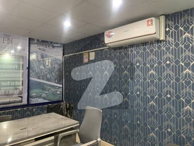 آئی ۔ 8 مرکز آئی ۔ 8,اسلام آباد میں 2 مرلہ دفتر 1.35 لاکھ میں کرایہ پر دستیاب ہے۔