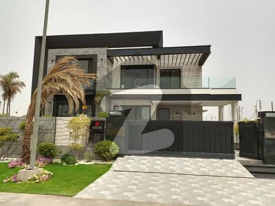 ڈی ایچ اے فیز 7 ڈیفنس (ڈی ایچ اے),لاہور میں 4 کمروں کا 10 مرلہ مکان 4.8 کروڑ میں برائے فروخت۔