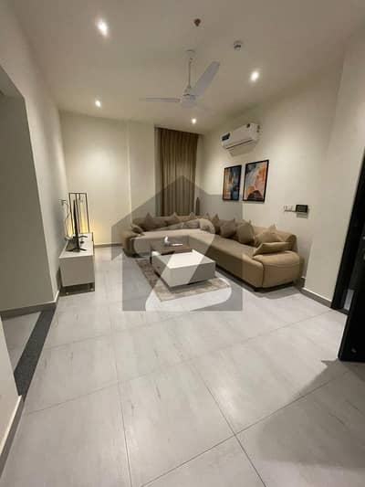 سکائی پارک ون گلبرگ گرینز,گلبرگ,اسلام آباد میں 2 کمروں کا 7 مرلہ فلیٹ 2.0 لاکھ میں کرایہ پر دستیاب ہے۔