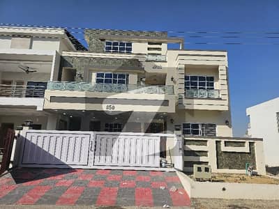 جی ۔ 14/4 جی ۔ 14,اسلام آباد میں 9 کمروں کا 14 مرلہ مکان 12.5 کروڑ میں برائے فروخت۔