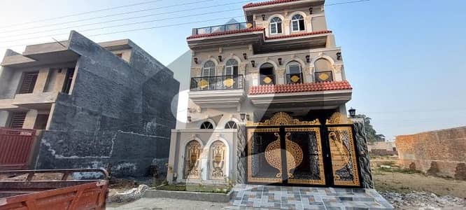 الاحمد گارڈن ہاوسنگ سکیم جی ٹی روڈ,لاہور میں 5 مرلہ مکان 1.95 کروڑ میں برائے فروخت۔