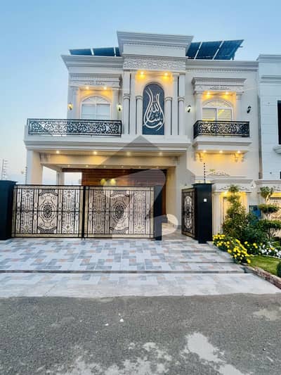 ڈی ایچ اے فیز 1 ۔ سیکٹر بی1 ڈی ایچ اے فیز 1,ڈی ایچ اے ڈیفینس,ملتان میں 4 کمروں کا 10 مرلہ مکان 3.5 کروڑ میں برائے فروخت۔