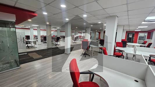 گلبرگ بزنس اسکوائر گلبرگ,اسلام آباد میں 11 مرلہ Studio دفتر 4.5 لاکھ میں کرایہ پر دستیاب ہے۔