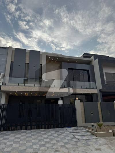 10 Marla ( 35*70 in B 1 ) Brand New Double Unit Double Story House Available.