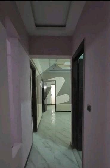 Centrally Located Prime Location Flat For sale In Gulistan-e-Jauhar Available